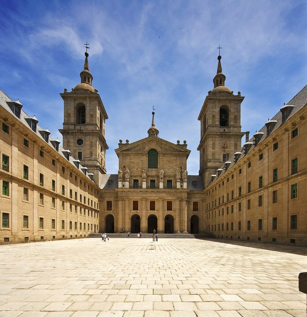 Monasterio de El Escorial. Patio de los Reyes. Fotografía_Pxhere